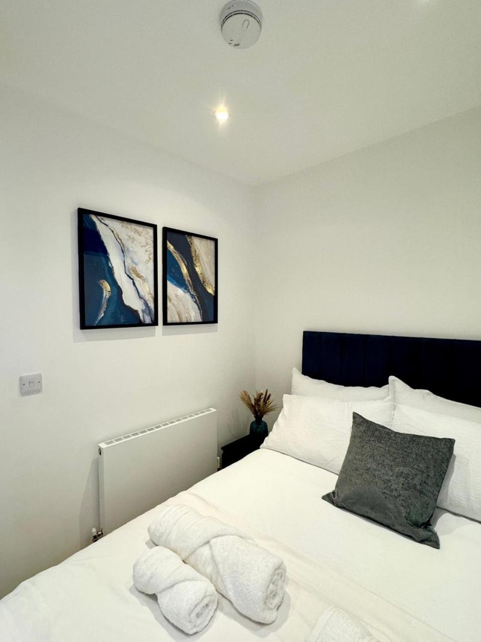Luxury 2 Bedroom Apartment In Central Croydon With Free Parking Exteriör bild